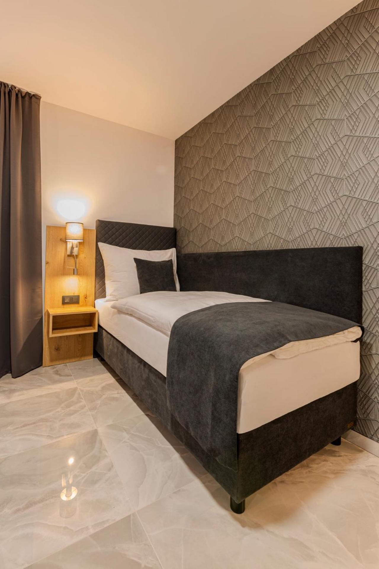 Hotel Triska Brandýs nad Labem-Stará Boleslav Esterno foto